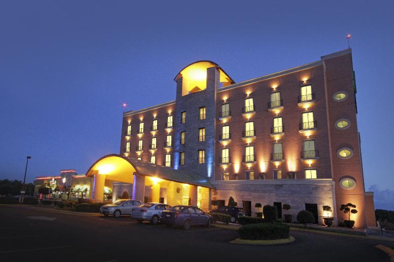 Holiday Inn Express Silao-Aeropuerto Bajio By Ihg Exterior foto
